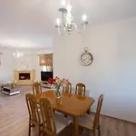 Apartament Liovore *