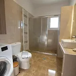 Liovore Apartment *