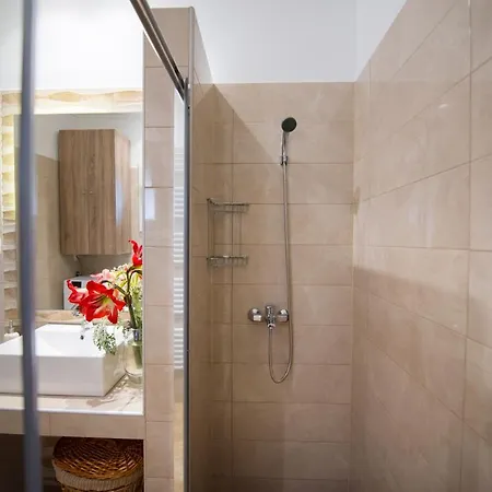 Liovore Appartement *